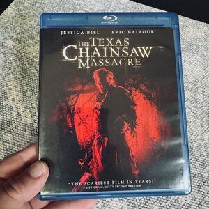 The Texas Chainsaw Massacre (Blu-ray, 2003)